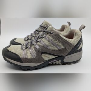 Merrell Women's Tuskora Waterproof Lightweight Hiking Shoe in Beige and Gray